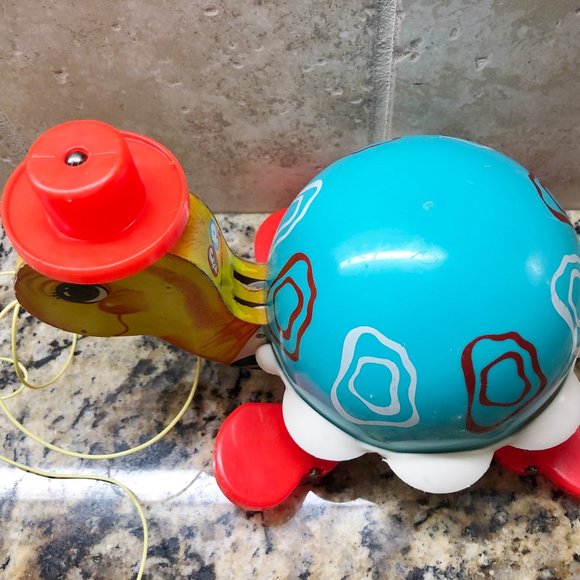 Tippy Toe Turtle Fisher Price 1962 VTG Pull Toy Bell Sound # 773 - Picture 2 of 12